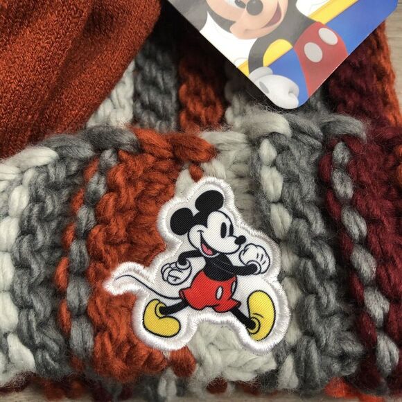 New Mickey Mouse Knit Beanie & Mittens Set Toddler 2T-5T Disney Boy Girl PomPom - Picture 4 of 7